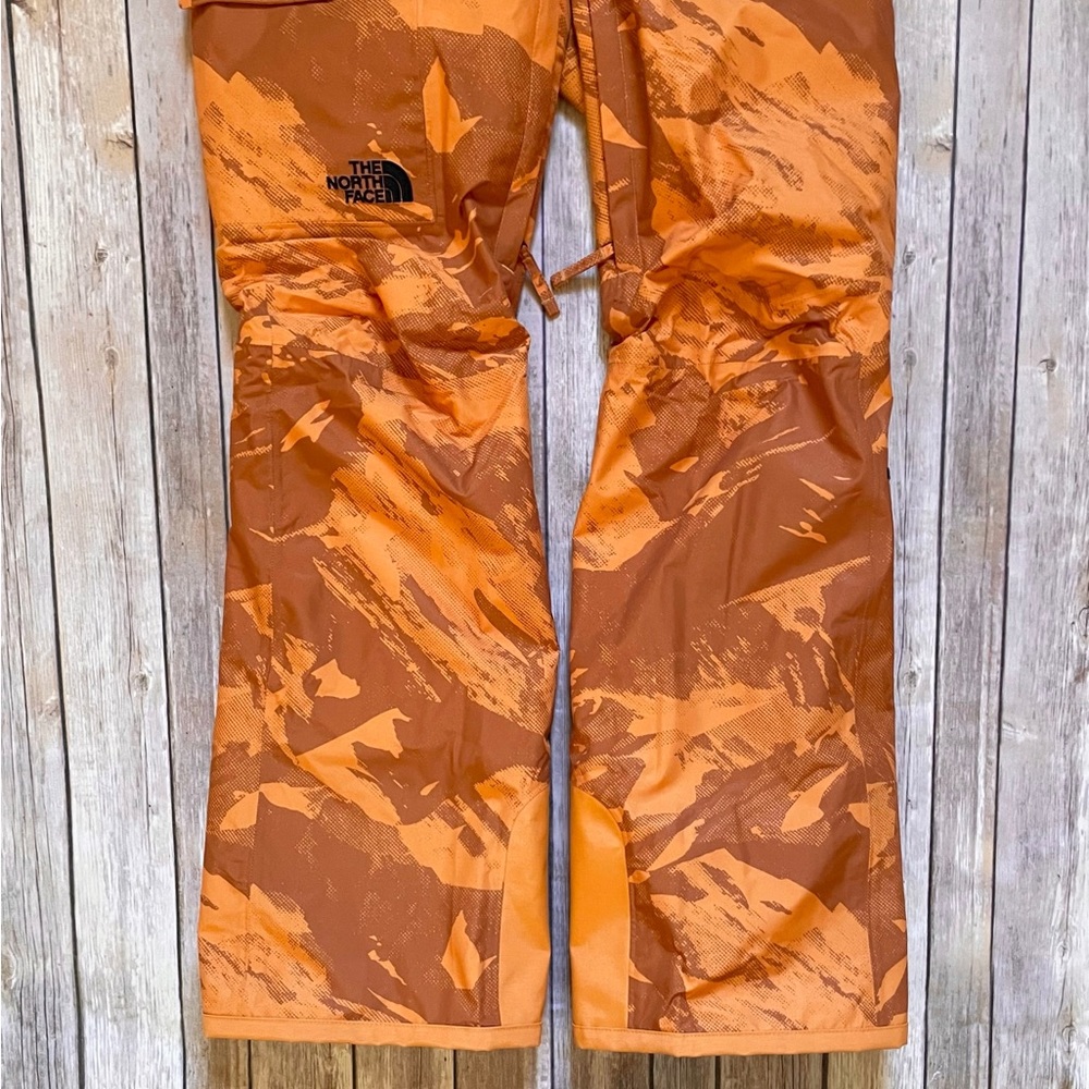 The North Face Women’s Freedom Insulated Bib Winter Ski Waterproof Pants - Picture 6 of 16